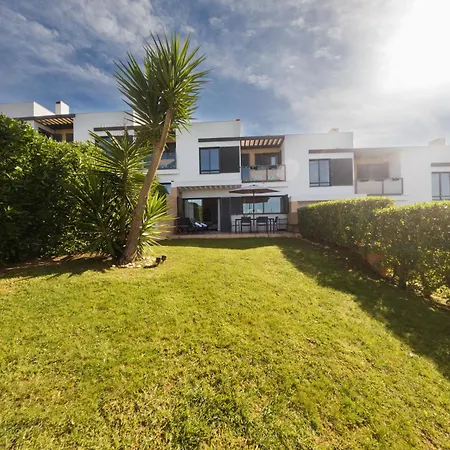 Three Bedroom Sea View Townhouse