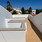 וילה Three Bedroom Sea View Townhouse