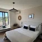 וילה Three Bedroom Sea View Townhouse אלבופיירה