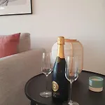 Three Bedroom Sea View Townhouse * אלבופיירה
