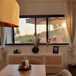 Three Bedroom Sea View Townhouse וילה