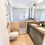 Three Bedroom Sea View Townhouse וילה *