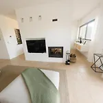 Three Bedroom Sea View Townhouse אלבופיירה