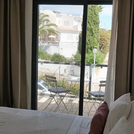 Three Bedroom Sea View Townhouse 阿尔布费拉