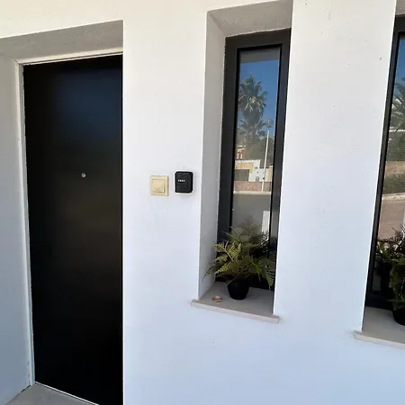 别墅 Three Bedroom Sea View Townhouse *