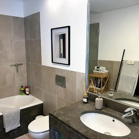 فيلة Three Bedroom Sea View Townhouse