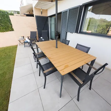 فيلة Three Bedroom Sea View Townhouse