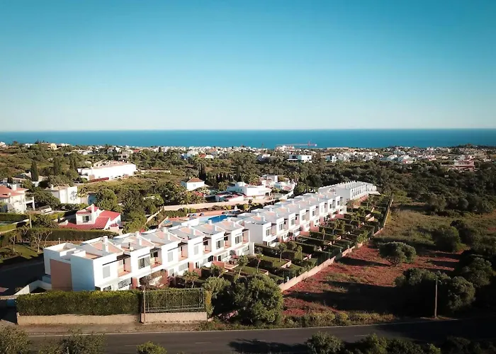 فيلة Three Bedroom Sea View Townhouse *