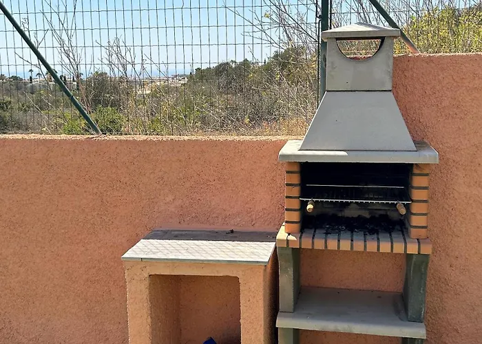 فيلة Three Bedroom Sea View Townhouse