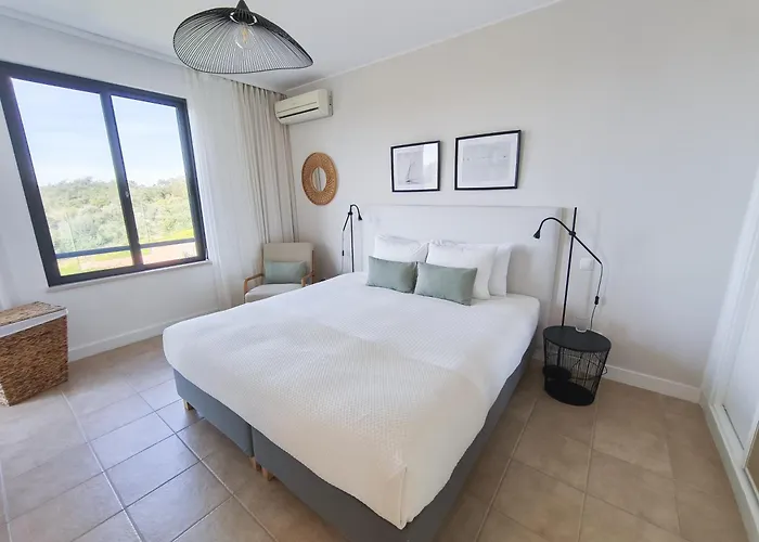 Three Bedroom Sea View Townhouse