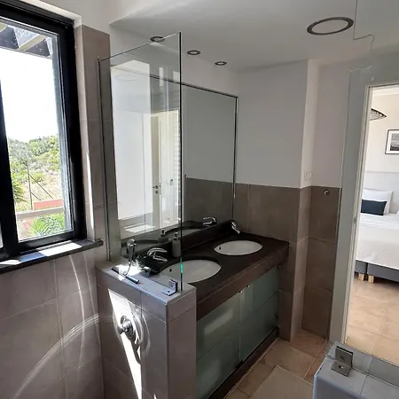 Three Bedroom Sea View Townhouse Вілла Албуфейра